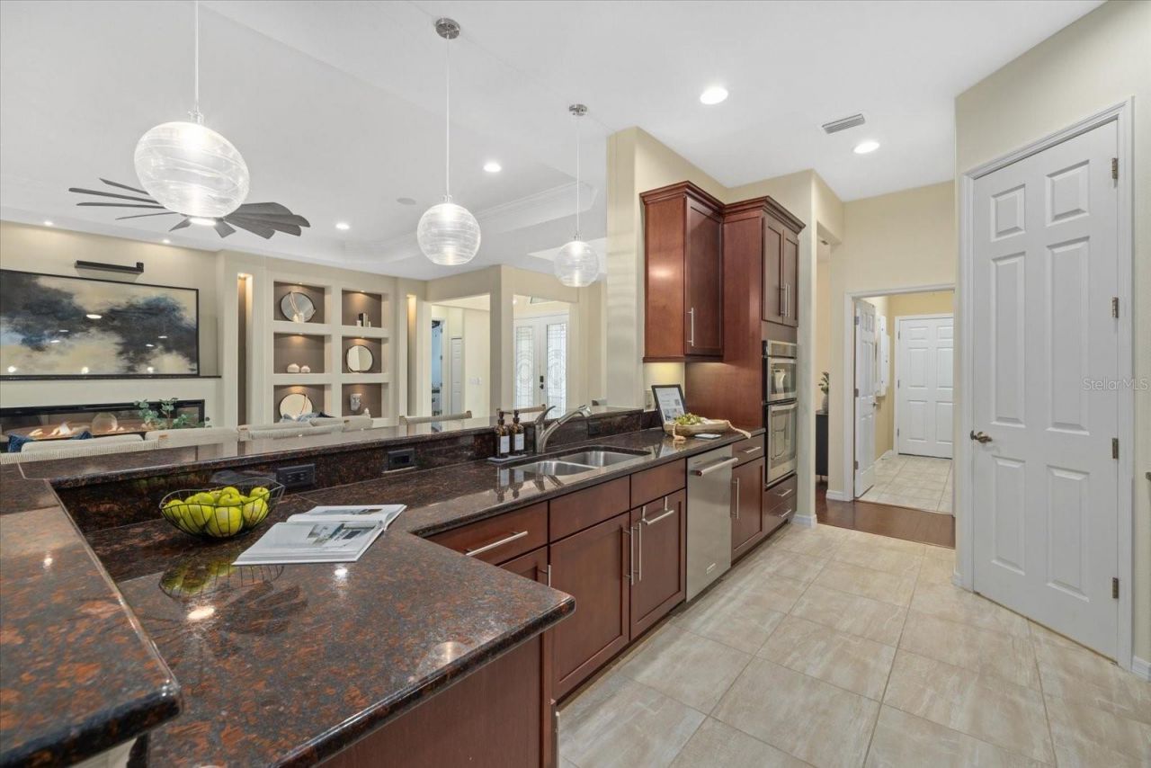 575 Fore Drive, Bradenton, FL 34208 Photo