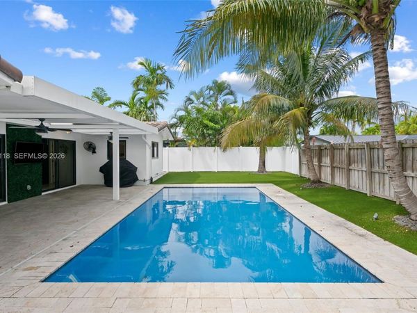 2091 NE 55th St , Fort Lauderdale, FL 33308