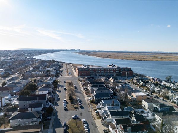 535 W Hudson Street , Long Beach, NY 11561