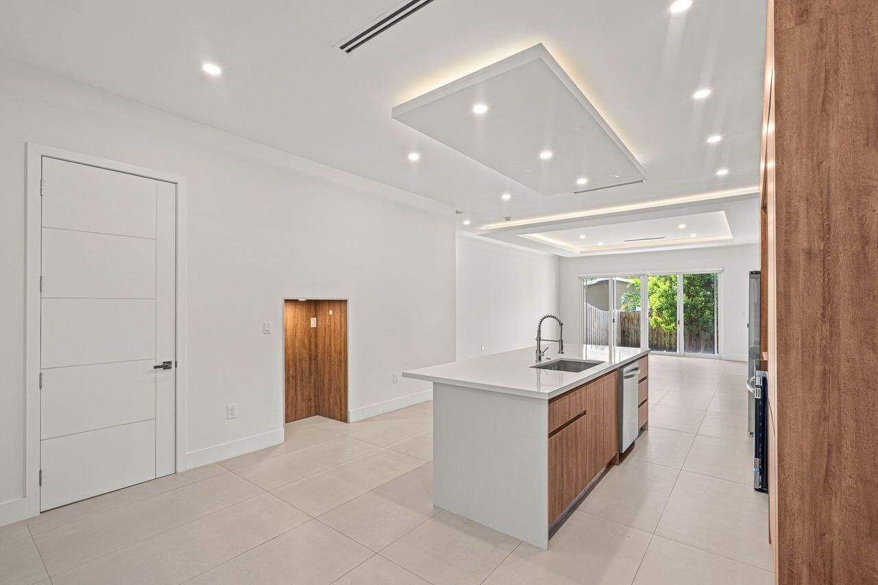 1720 SW 20th Street, Fort Lauderdale, FL 33315 Photo