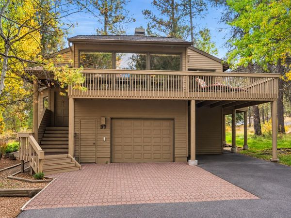57676 Tan Oak Lane, Unit 37, Sunriver, OR 97707