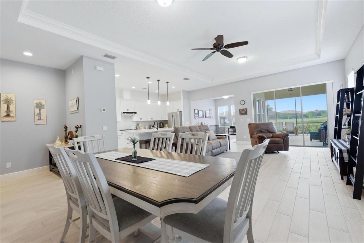 10018 Marbella Drive, Bradenton, FL 34211 Photo