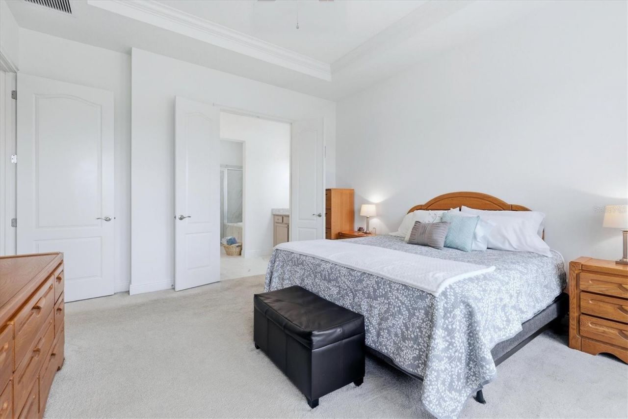 10018 Marbella Drive, Bradenton, FL 34211 Photo