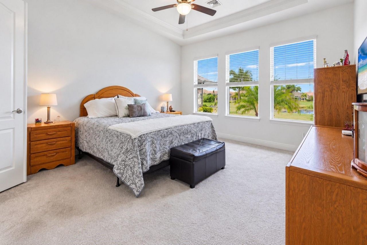 10018 Marbella Drive, Bradenton, FL 34211 Photo