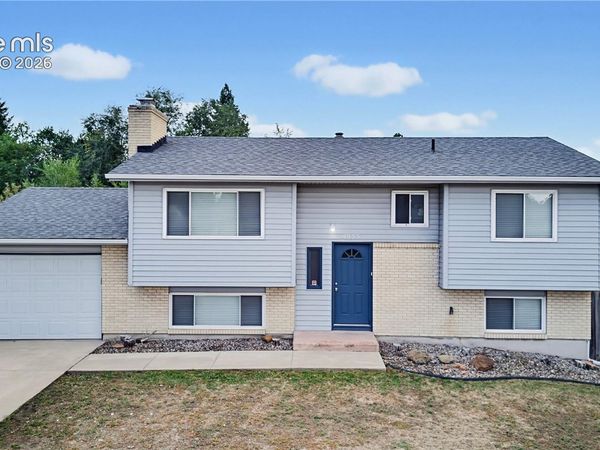 4855 S Crimson Circle, Colorado Springs, CO 80917