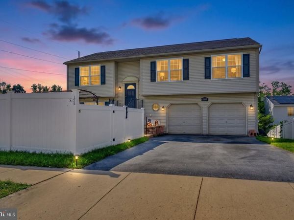 1000 JEAN AVENUE , TEMPLE, PA 19605