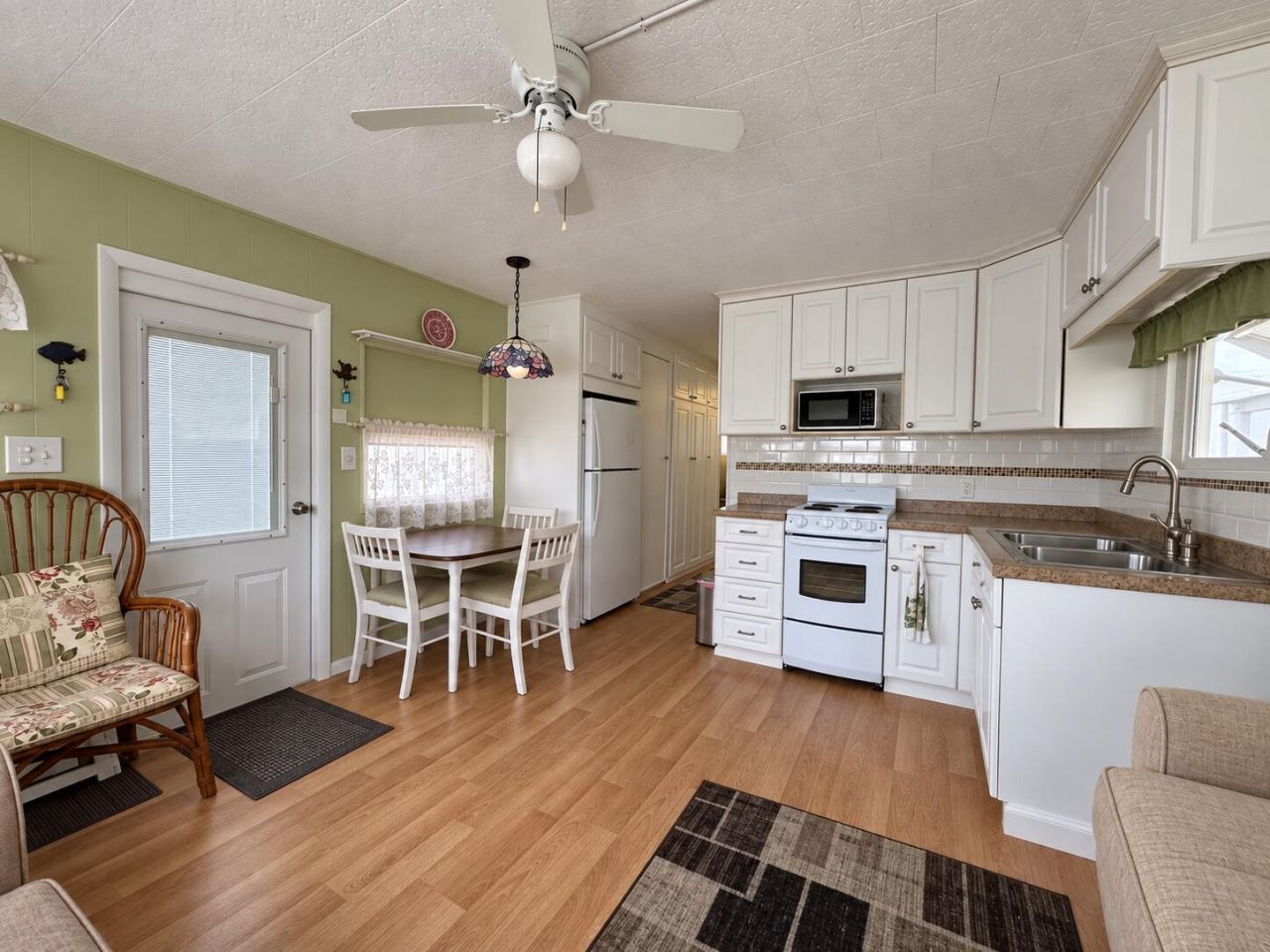 15 Hibiscus Drive, Unit H, Briny Breezes, FL 33435 Photo