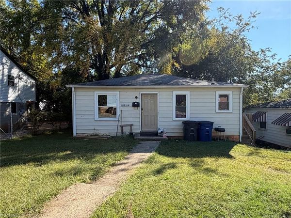 1011 Manly Street , Winston-Salem, NC 27105