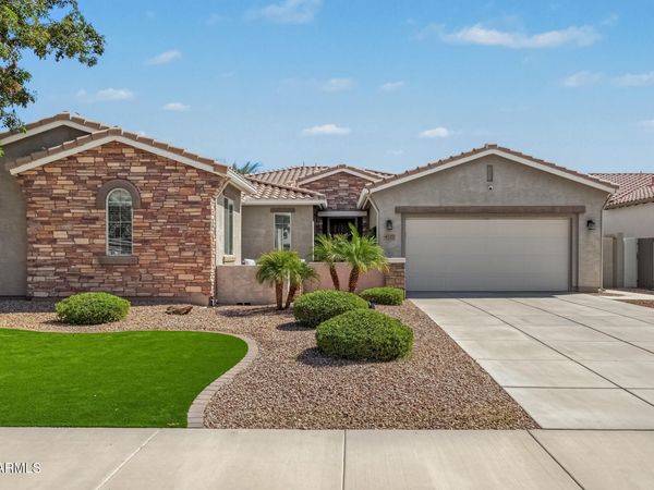 4727 N ALDEA Road E, Litchfield Park, AZ 85340