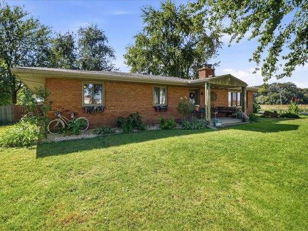 1926 N 31st Road , Ottawa, IL 61350