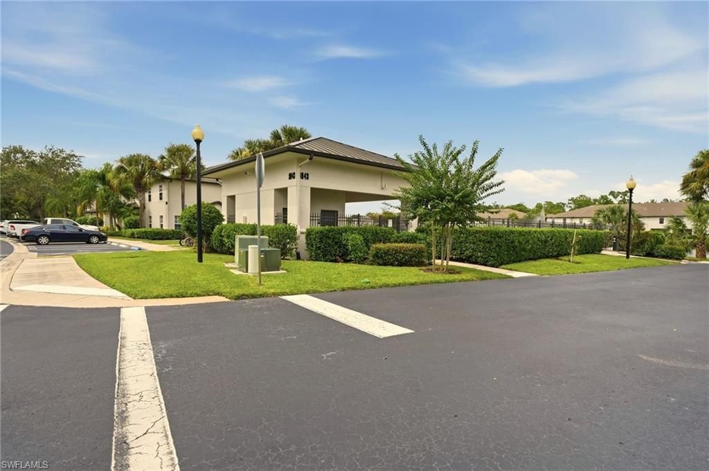9097 Gervais Cir, Unit 1808, Naples, FL 34120 Photo