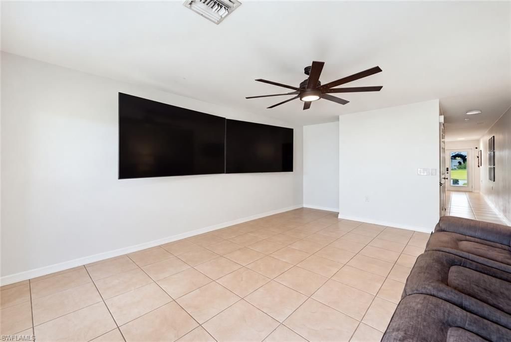 9097 Gervais Cir, Unit 1808, Naples, FL 34120 Photo