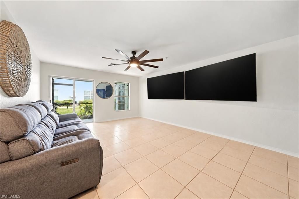 9097 Gervais Cir, Unit 1808, Naples, FL 34120 Photo