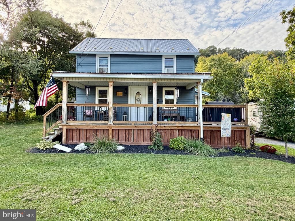 588 EARLSTON ROAD , EVERETT, PA 15537