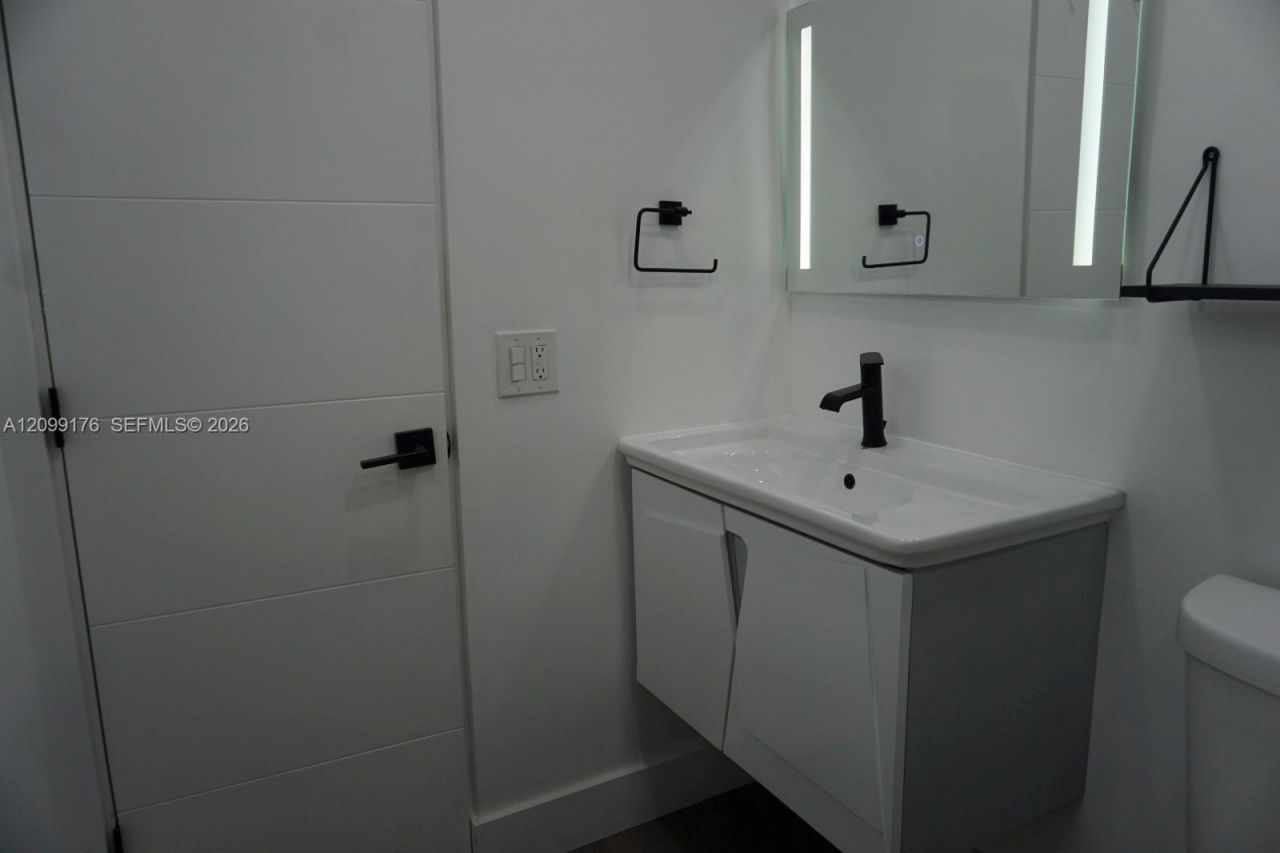 305 NW 122nd St , North Miami, FL 33168 Photo