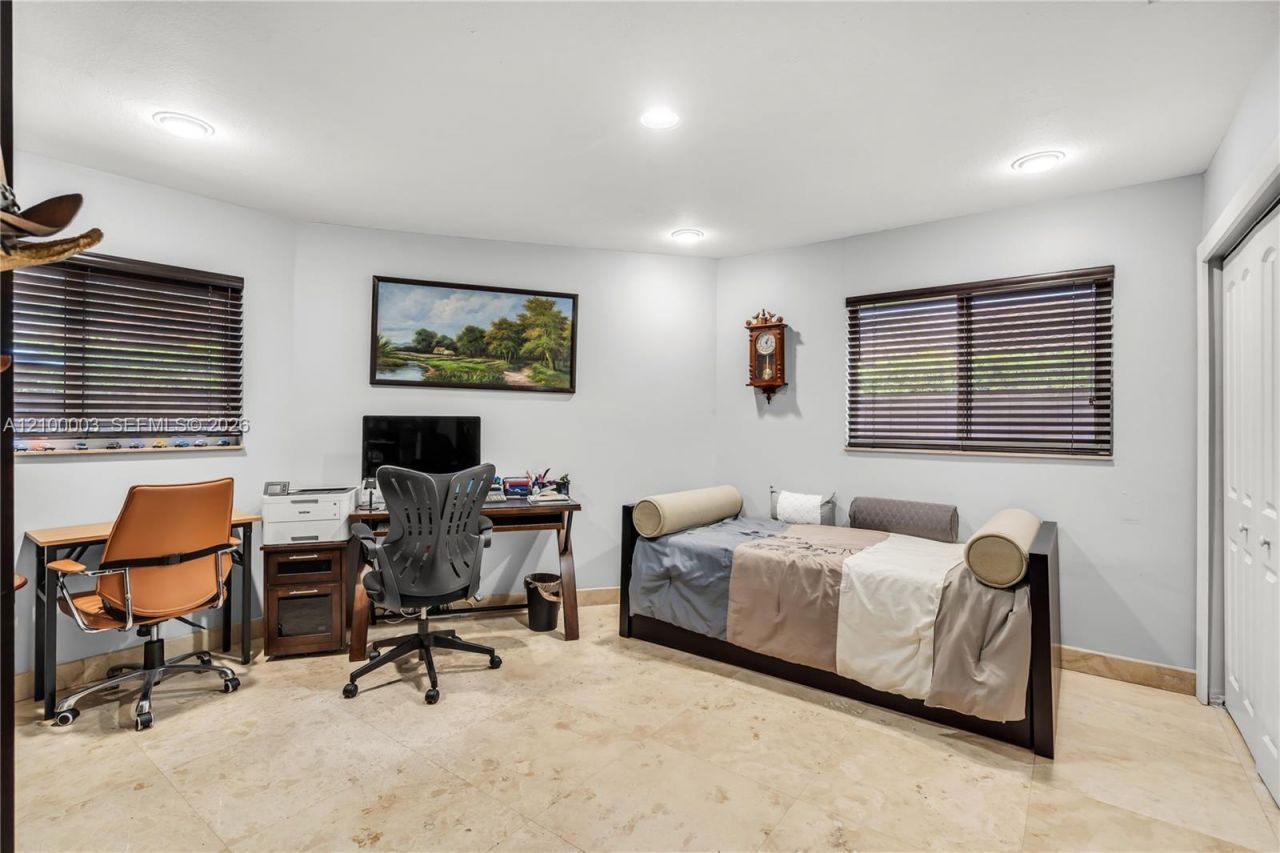 16583 NW 83rd Pl, Miami Lakes, FL 33016 Photo