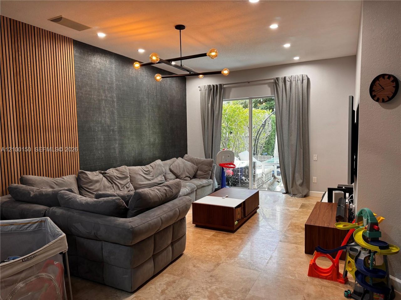 876 W Spinnaker Dr W , Unit 876, Hollywood, FL 33019 Photo