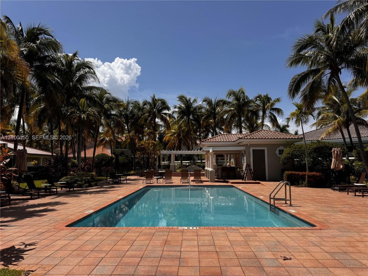 876 W Spinnaker Dr W , Unit 876, Hollywood, FL 33019 Photo