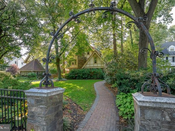 16 MERION ROAD , Unit           , MERION STATION, PA 19066