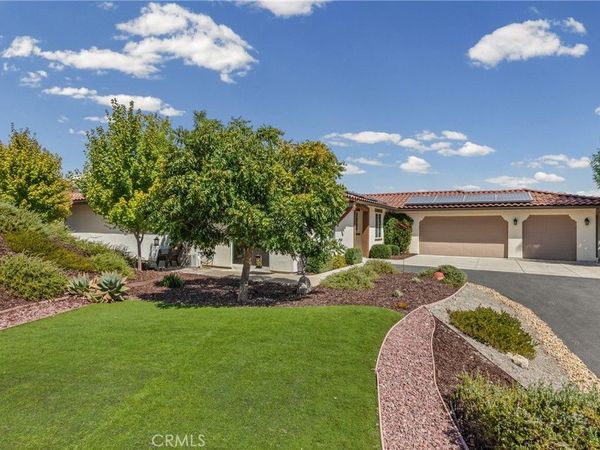 9610 Tarentaise Court, Atascadero, CA 93422