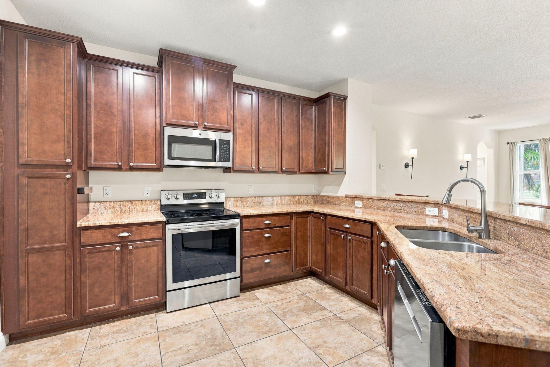 3406 SW Catskill Drive, Port Saint Lucie, FL 34953 Photo
