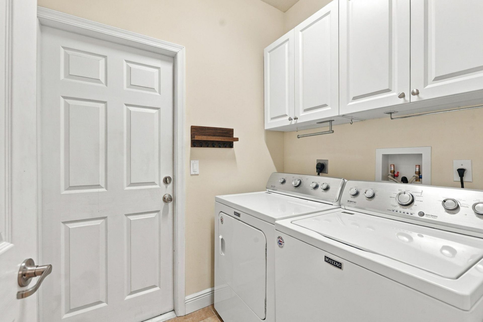 3406 SW Catskill Drive, Port Saint Lucie, FL 34953 Photo