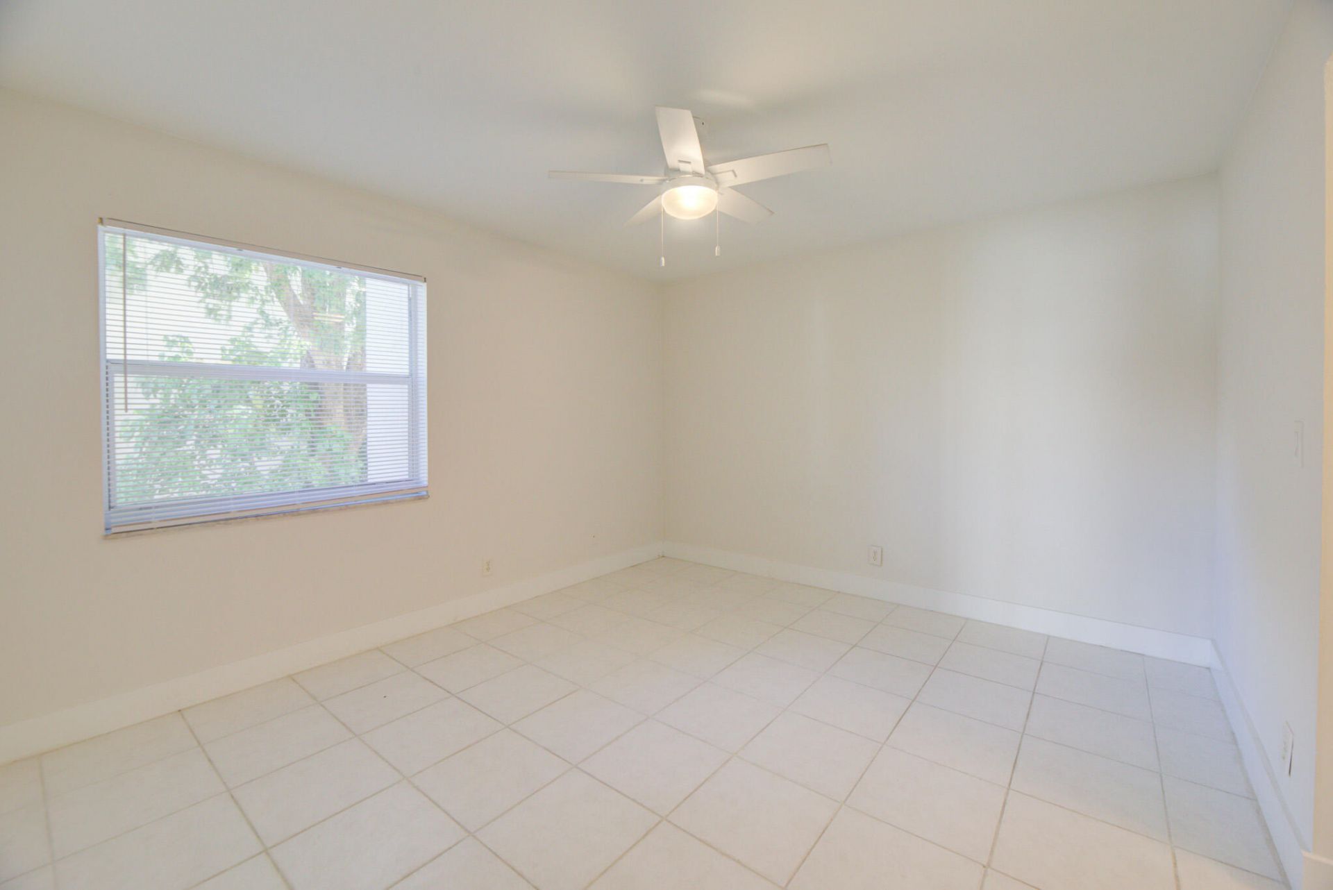 618 NW 13th Street, Unit #16, Boca Raton, FL 33486 Photo