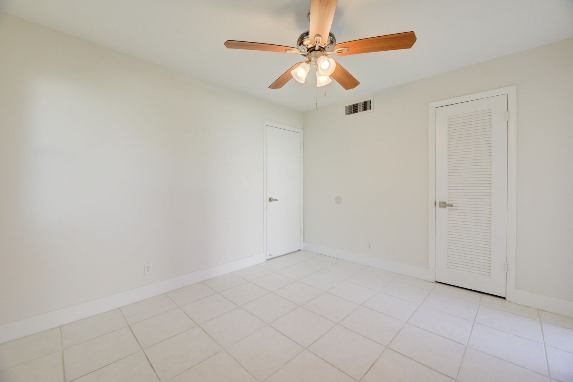 618 NW 13th Street, Unit #16, Boca Raton, FL 33486 Photo