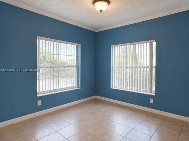 2120 SW 4th St, Miami, FL 33135 Photo