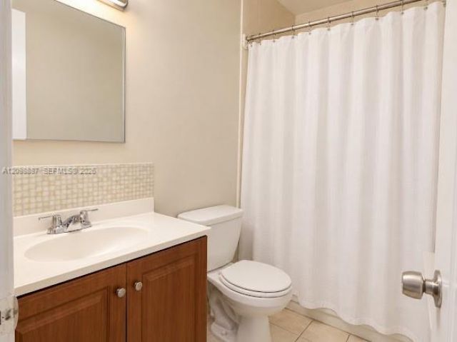 2120 SW 4th St, Miami, FL 33135 Photo