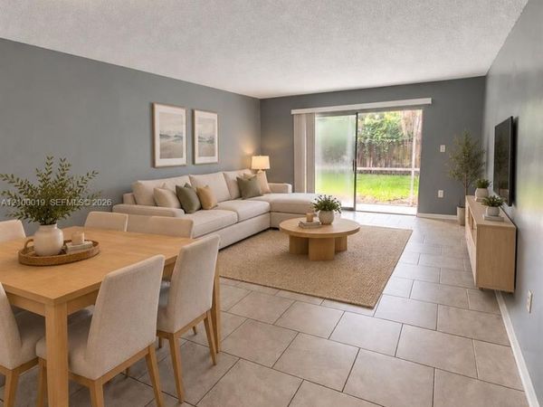 4141 16th St, Unit 104, Vero Beach, FL 32960
