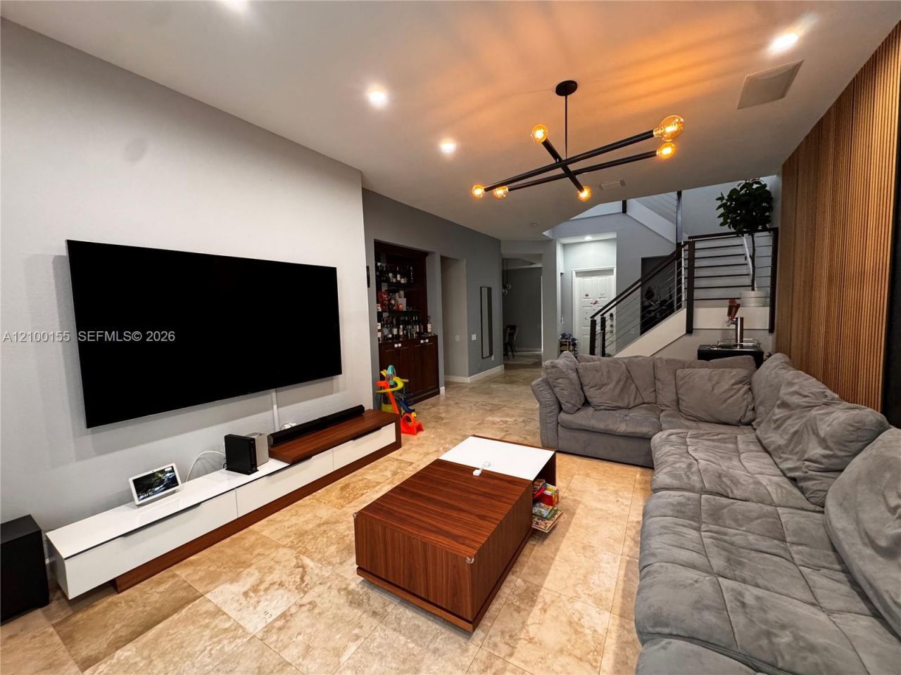 876 W Spinnaker Dr W , Hollywood, FL 33019 Photo