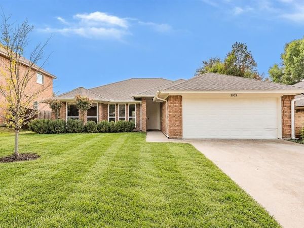 5029 Barberry Drive, Fort Worth, TX 76133