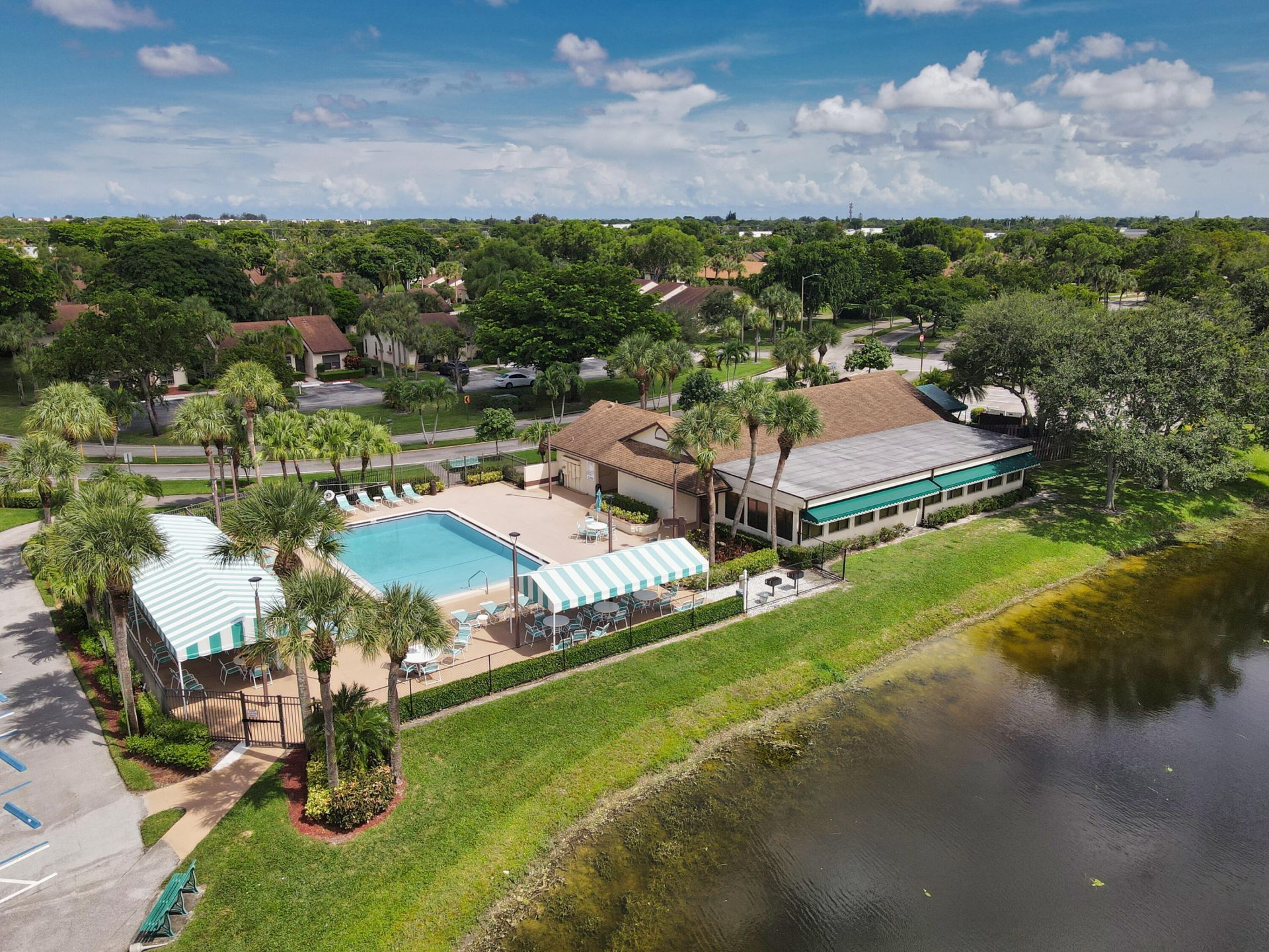 7843 Willow Spring Drive, Unit 615, Lake Worth, FL 33467 Photo