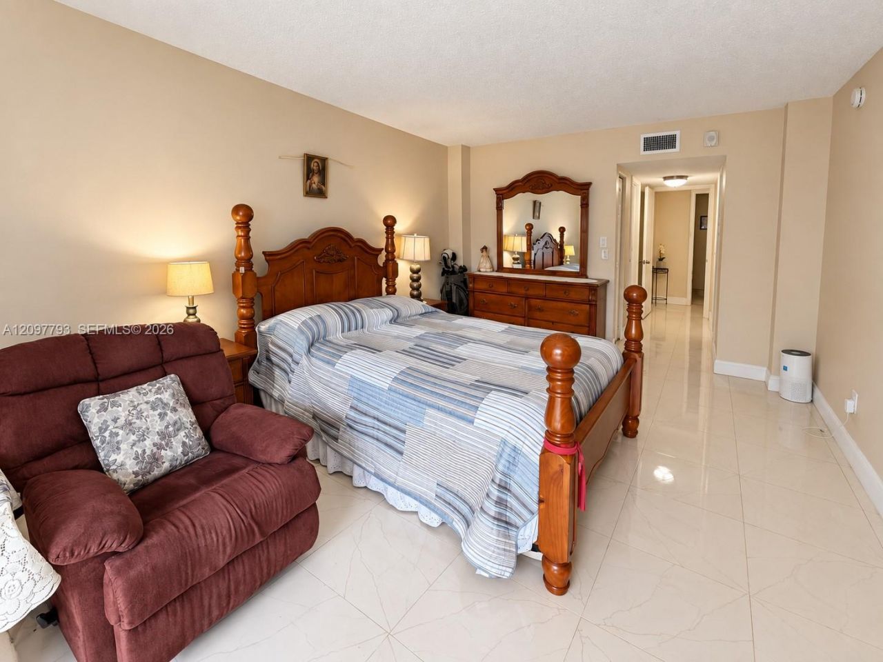 20860 San Simeon Way, Unit 208-6, Miami, FL 33179 Photo
