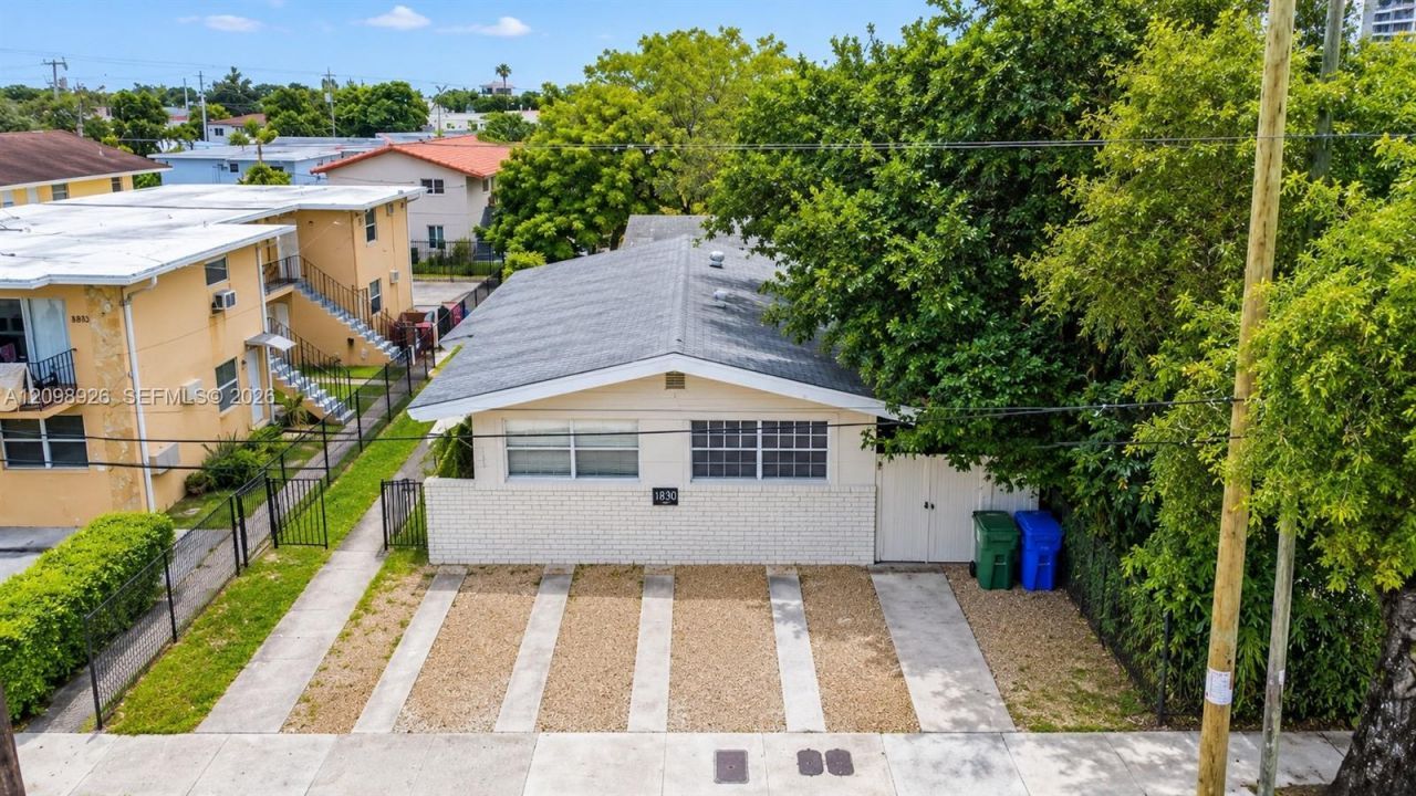 1836 SW 5th St, Miami, FL 33135 Photo