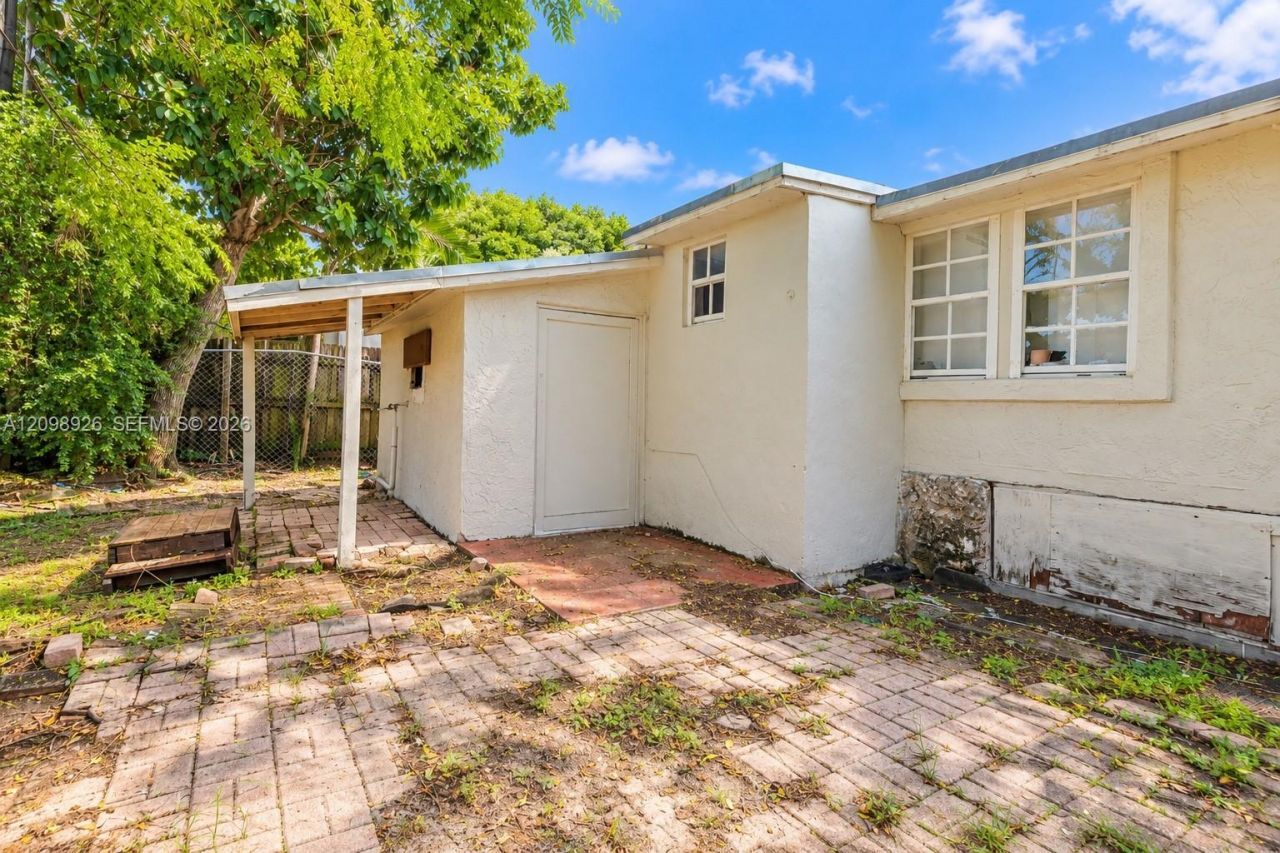 1836 SW 5th St, Miami, FL 33135 Photo