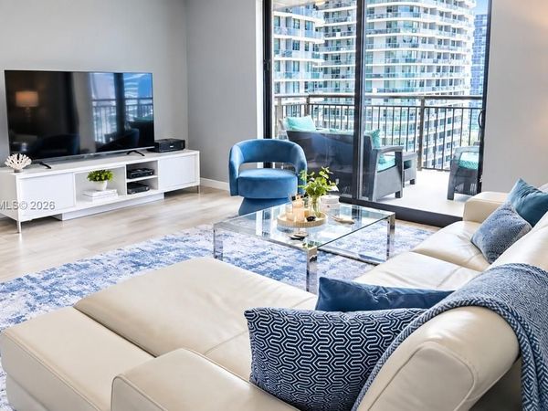 999 SW 1st Ave , Unit 2217, Miami, FL 33130