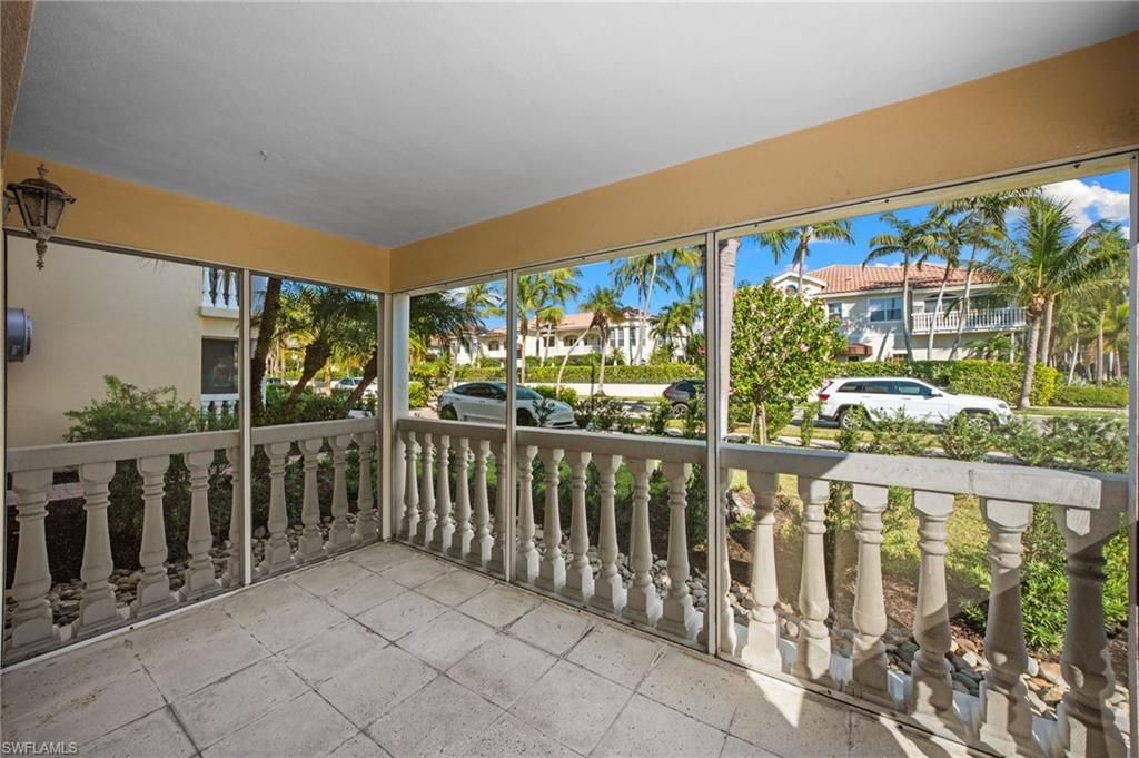 666 3rd St S, Unit 106, Naples, FL 34102 Photo