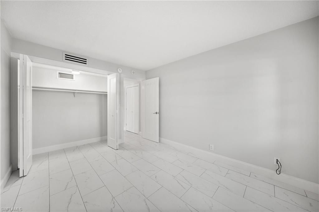 666 3rd St S, Unit 106, Naples, FL 34102 Photo