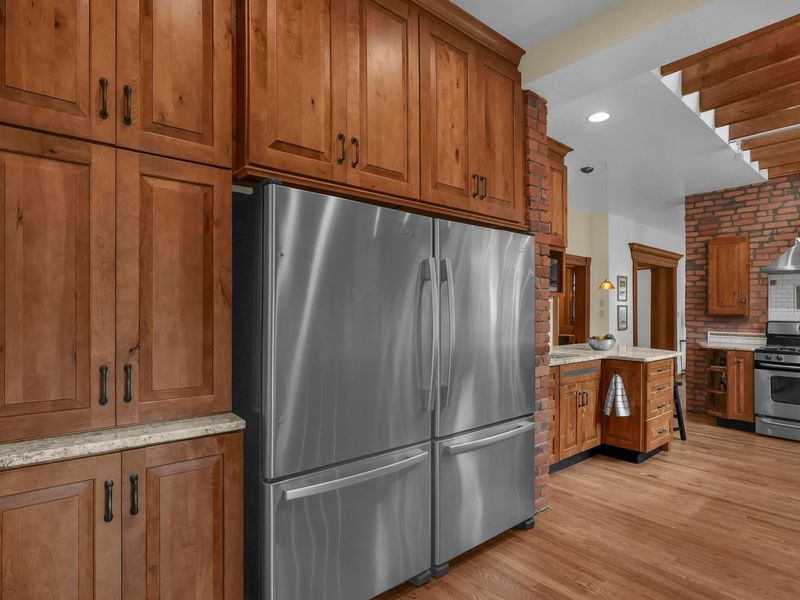 1319 Hunter Avenue, Columbus, OH 43201 Photo 18