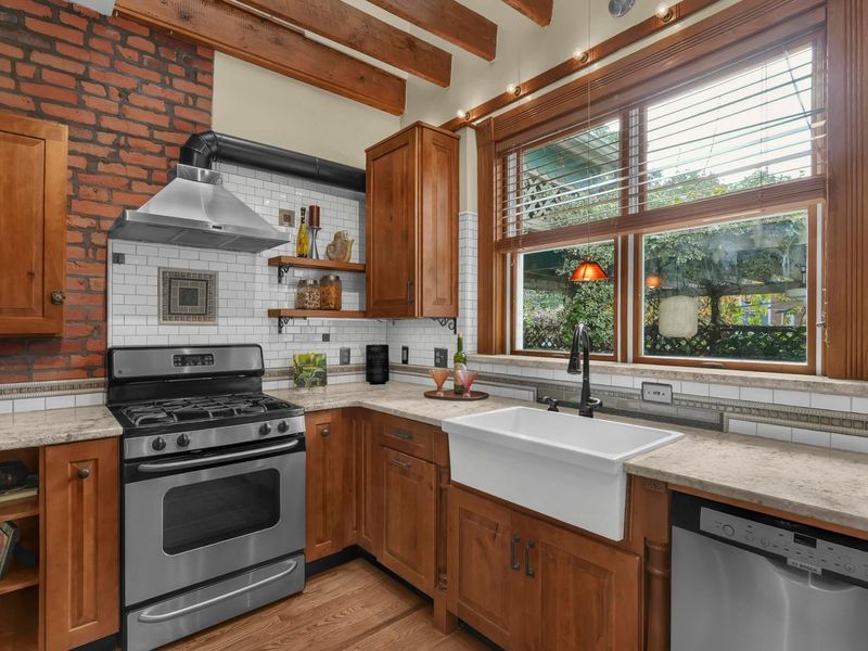 1319 Hunter Avenue, Columbus, OH 43201 Photo 19