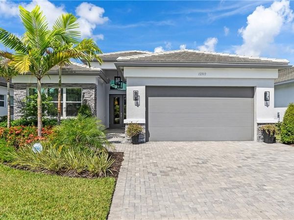 12303 Bonnet DR , NAPLES, FL 34120