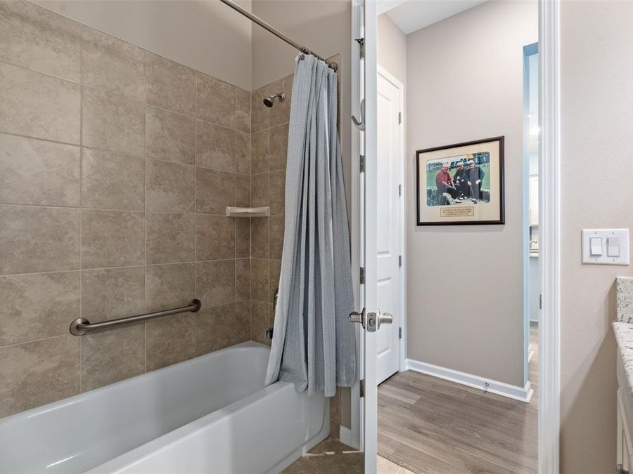 Property Image 39