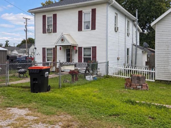 145 W Railroad Street, Newark, OH 43055