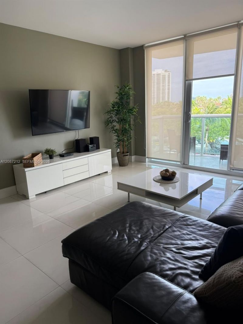 19370 Collins Ave , Unit 418, Sunny Isles Beach, FL 33160 Photo