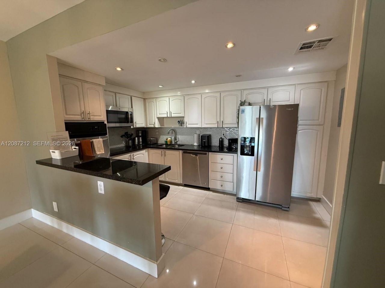 19370 Collins Ave , Unit 418, Sunny Isles Beach, FL 33160 Photo