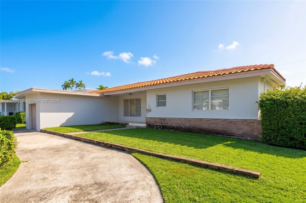 4535 N Jefferson Ave, Miami Beach, FL 33140 Photo