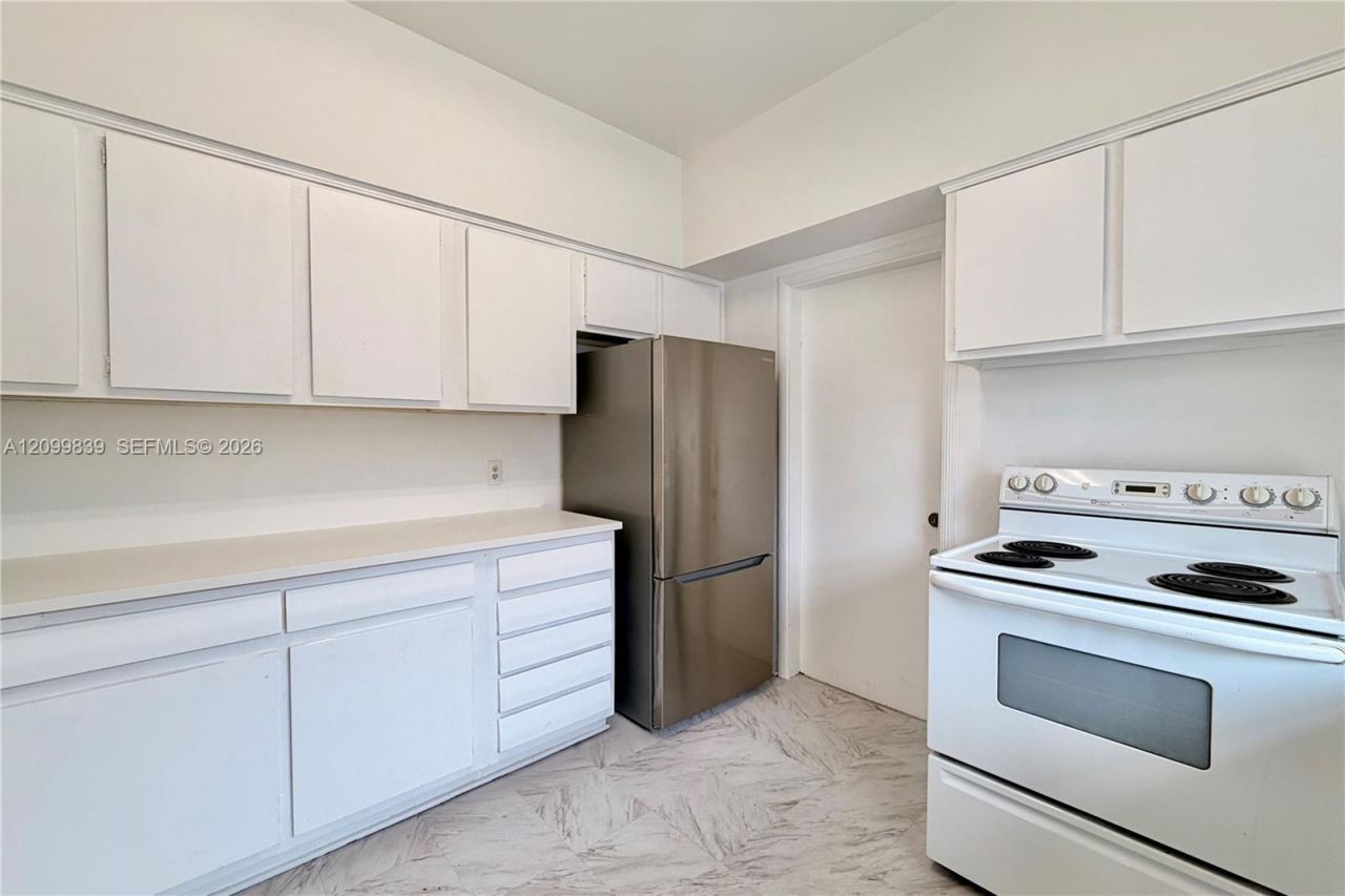 4535 N Jefferson Ave, Miami Beach, FL 33140 Photo