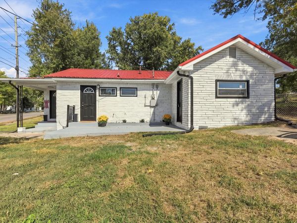 2436 W Main ST, Radford, VA 24141